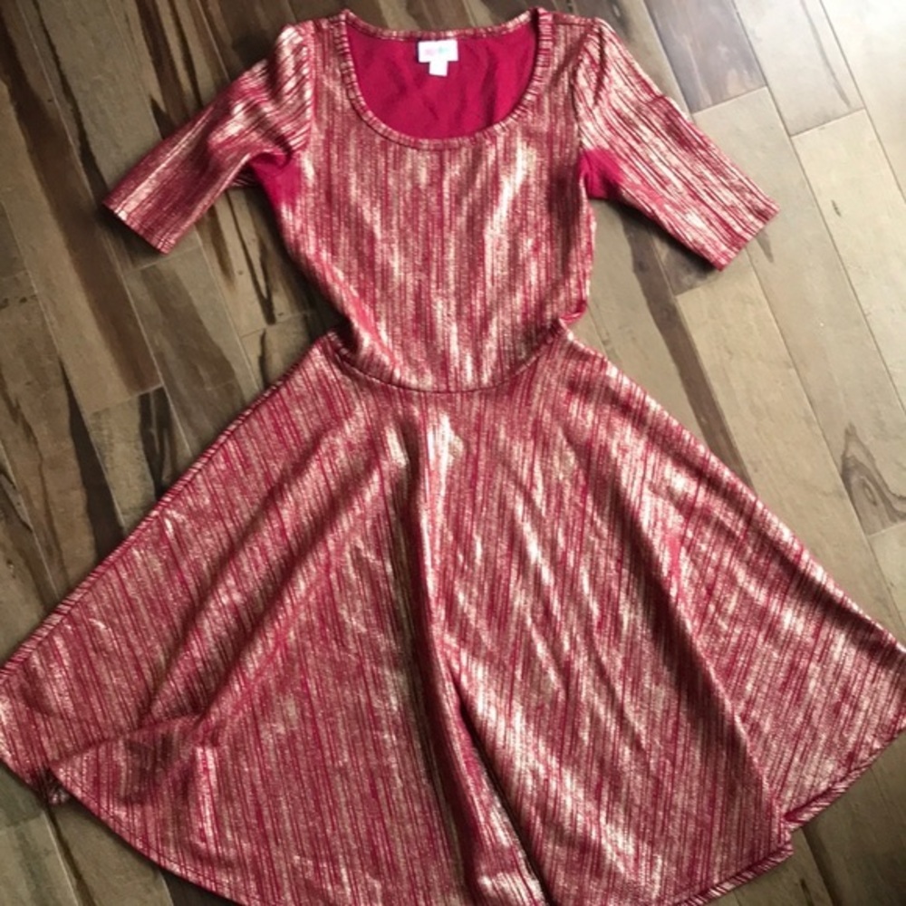 LulaRoe Nicole Red‎ Gold Dress XS EUC